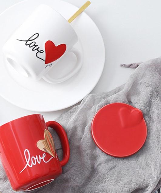 Love Heart mug with spoon and lid